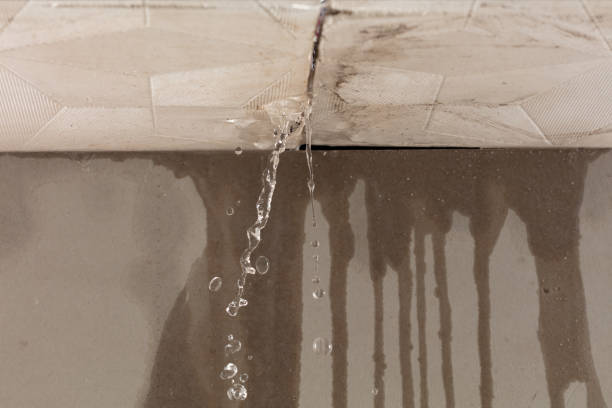Professional Flood Damage Cleanup technician working in Red Oak, GA